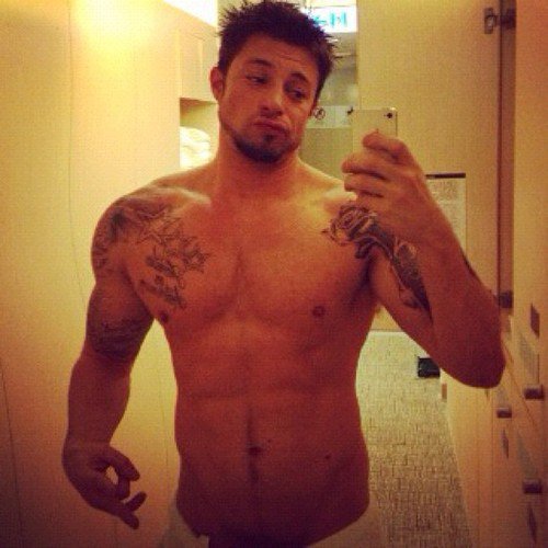 DuncanJamesShirtless6