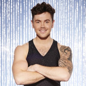 dancing-on-ice-2014-contestants-ray-quinn-handbag