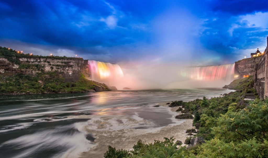 Hornblower Niagara Cruises small
