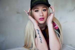 Iggy-Azalea-Highsnobiety-007