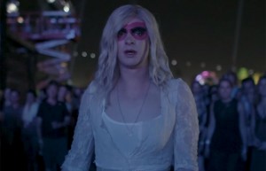 arcade-fire-andrew-garfield-drag