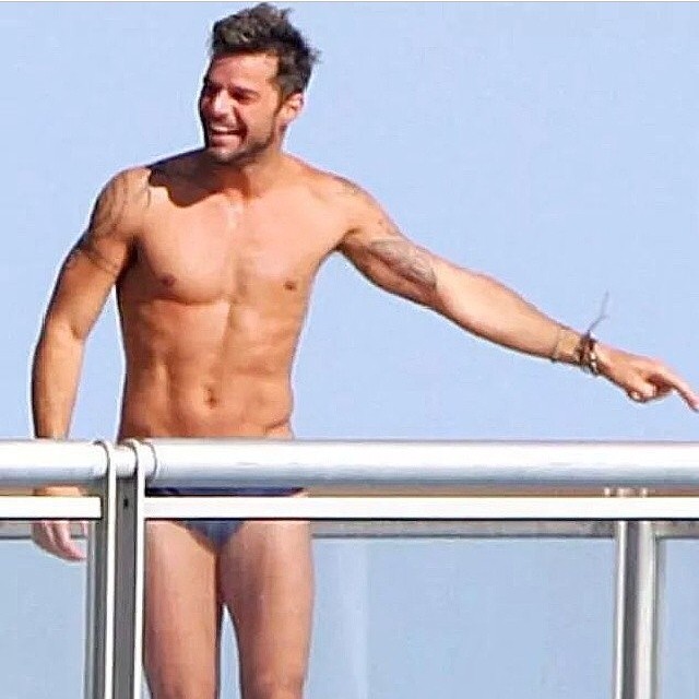 rickymartinbalcony