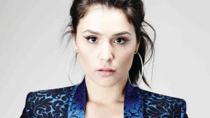 jessie-ware_wide-5a52d07332cd35ec635c9cd1b6873dd208fc541e-s6-c30