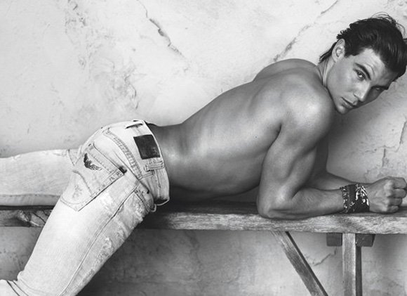 rafael-nadal-armani-modeling-photos.0001