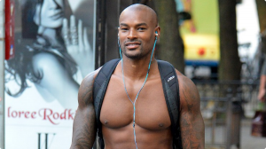 111913-fashion-and-beauty-tyson-beckford-workout