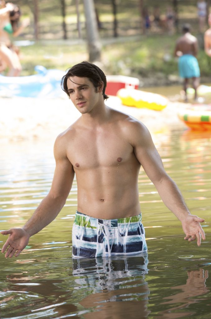 steven r. mcqueen shirtless vampire diaries