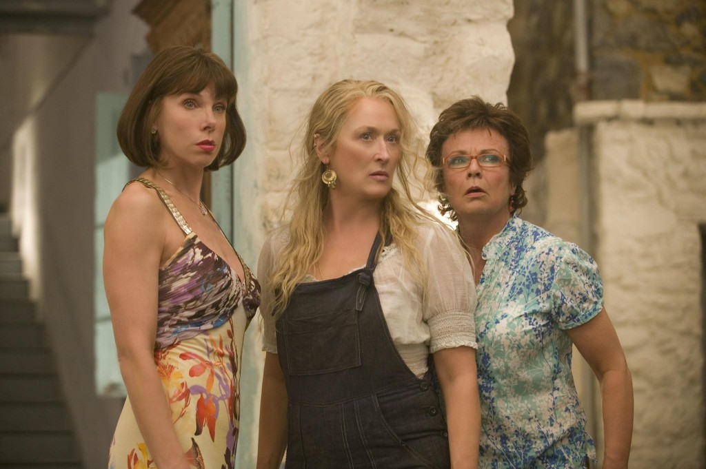 still-of-meryl-streep,-christine-baranski-and-julie-walters-in-mamma-mia!-(2008)-large-picture