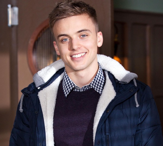 soaps-hollyoaks-parry-glasspool-harry-thompson-2