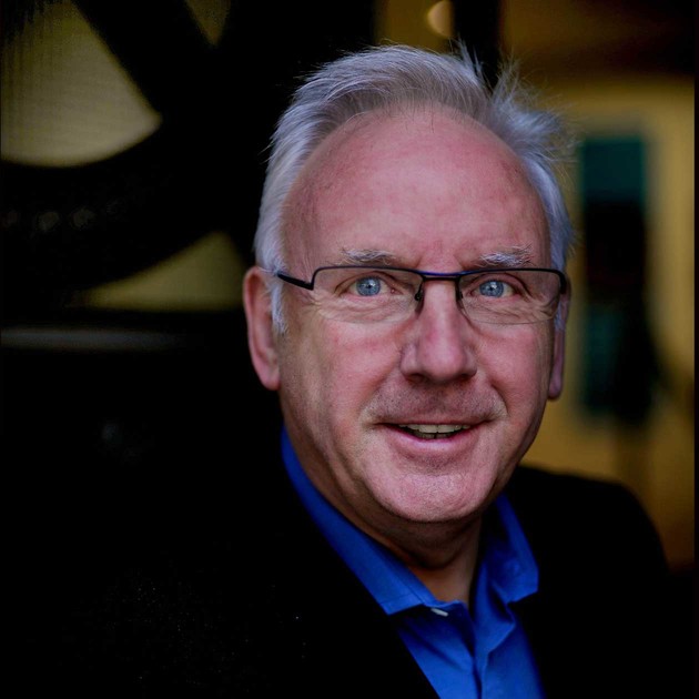 150729_a_life_in_song_pete_waterman_web