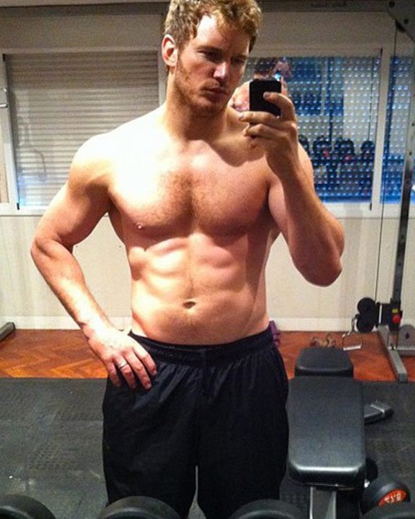 chris-pratt-hot-shirtless-ftr