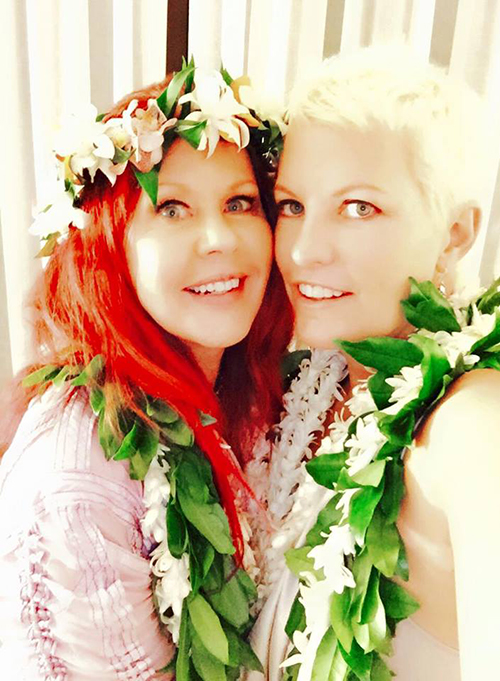 kate-pierson-hawaiian-wedding-500-02