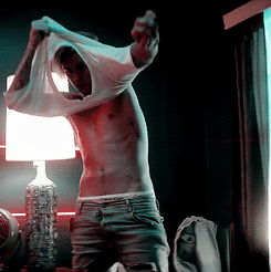tumblr_ntxi3pXHfr1qi9acuo2_250