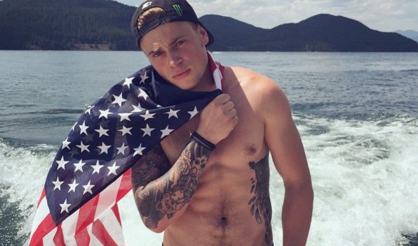 gus kenworthy