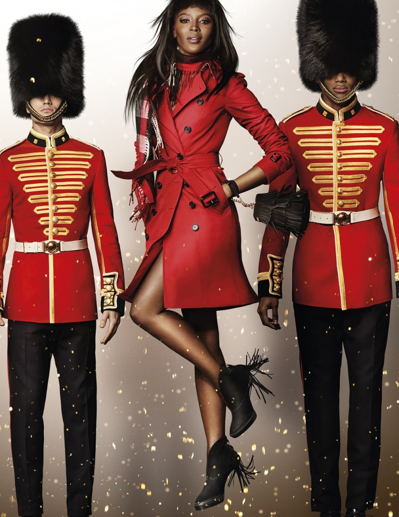 NAOMI_CAMPBELL_IN_THE_BURBERRY_FESTIVE_CAMPAIGN___SHOT_BY_MARIO_TESTINO