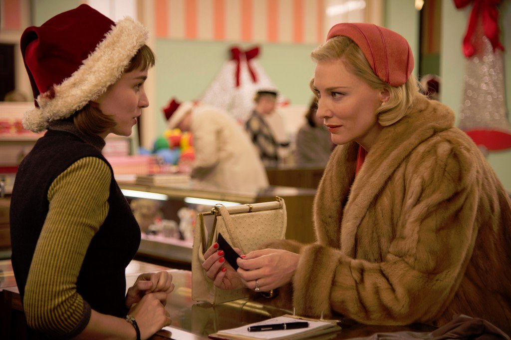 Rooney-Mara-Cate-Blanchett-in-Carol