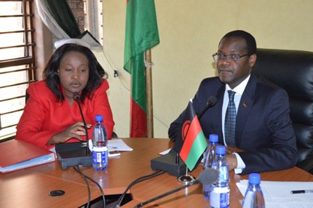 Justice-Minister-Samuel-Tembenu-and-Solister-General-Janet-Chikaya-Banda-speaking-during-the-press-briefing-at-COI-Pic-by-Stanley-Makuti