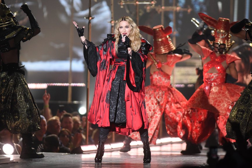 Madonna Blowjob Porn - Madonna calls audience 'diva b*tches', cuts Manchester show short - Attitude