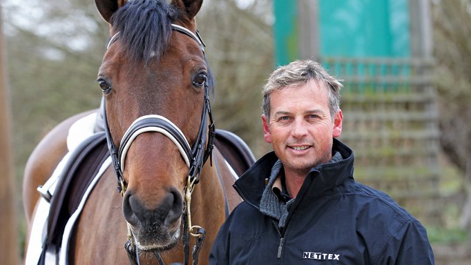 Carl Hester Nettex