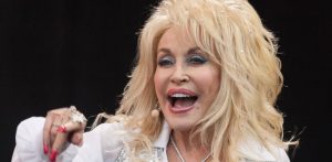 gty_dolly_parton_kab_150330_16x9_992-e1468411003517