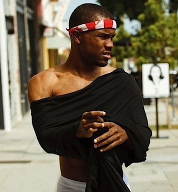 frank-ocean-shirtless1