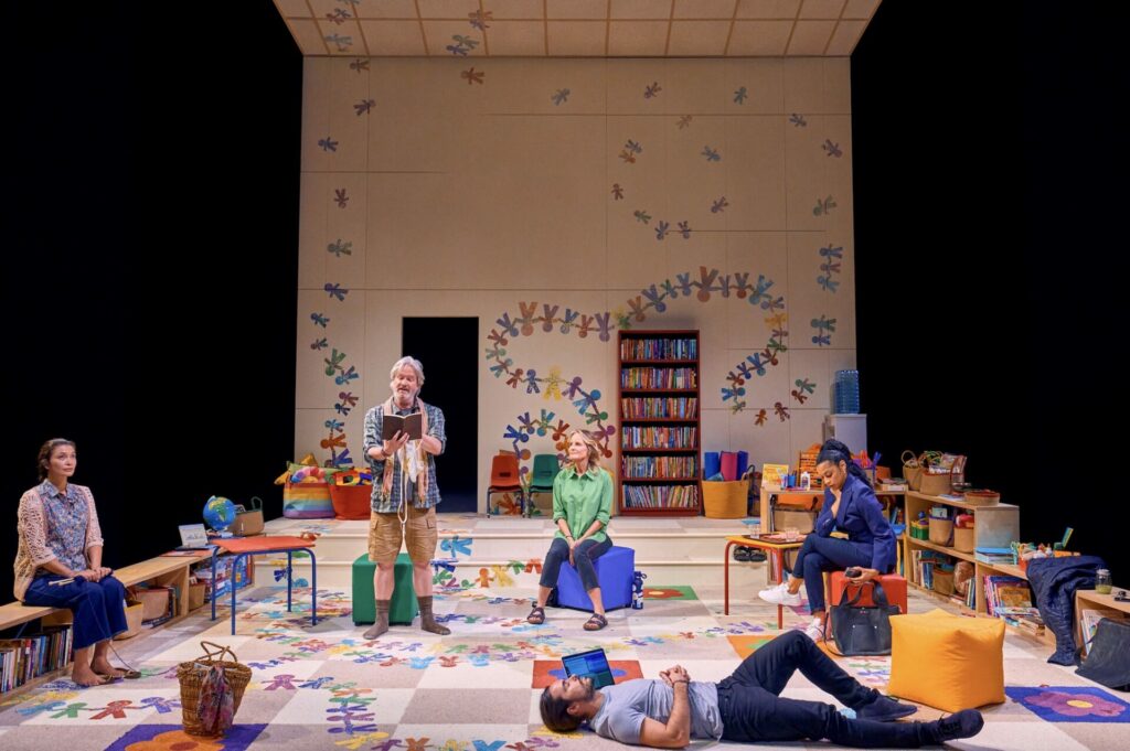 Kirsten Foster, Mark McKinney, Helen Hunt, Ben Schnetzer, and Susan Kelechi Watson in Eureka Day at The Old Vic