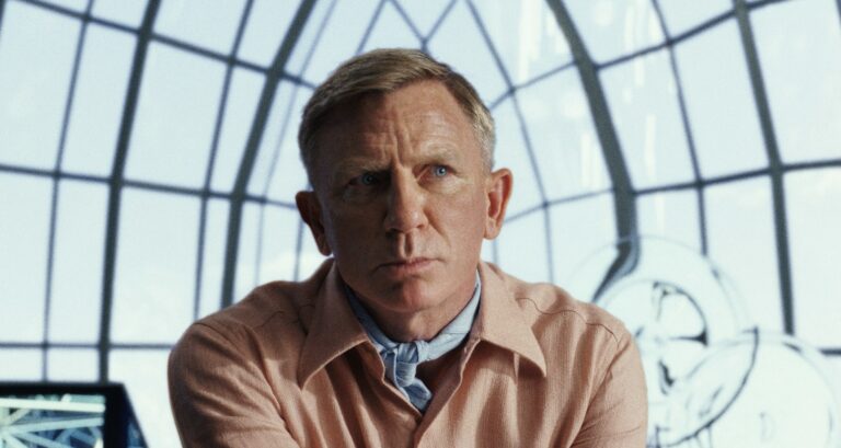 Daniel Craig as queer detective Benoit Blanc in Glass Onion: A Knives Out Mystery