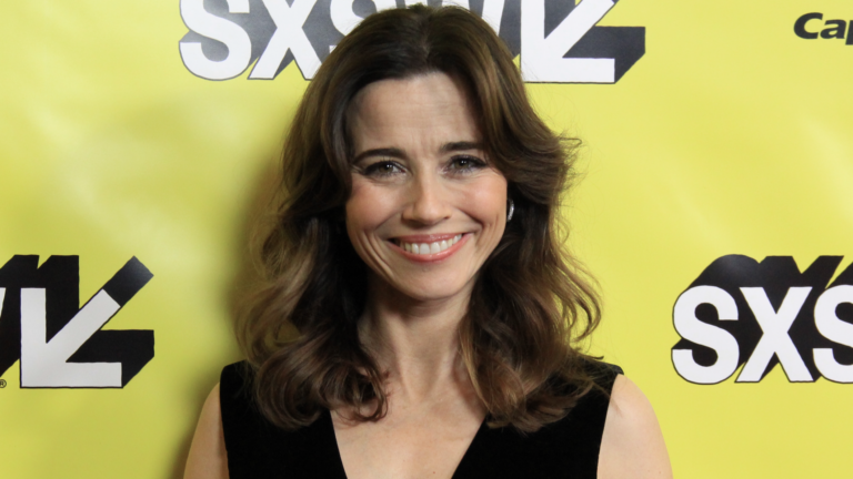 Linda Cardellini