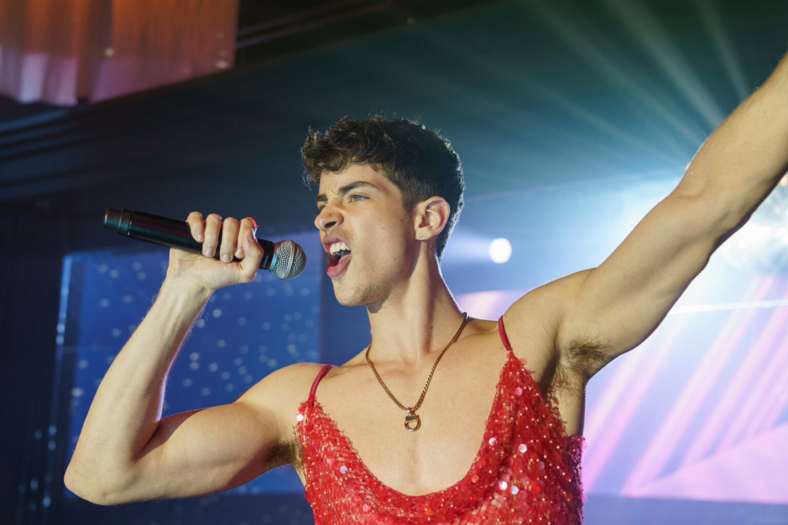 Manu Ríos confirms he’s leaving Élite after season six - Attitude