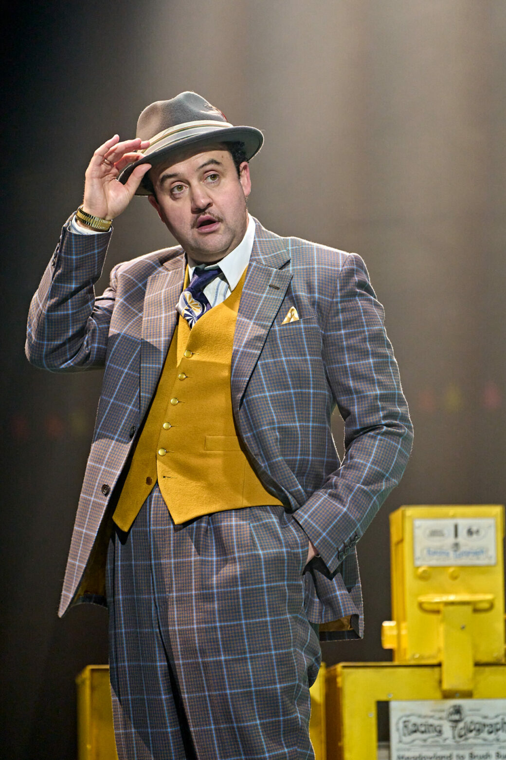 guys-dolls-review-a-colourful-rejuvenation-of-a-classic-attitude