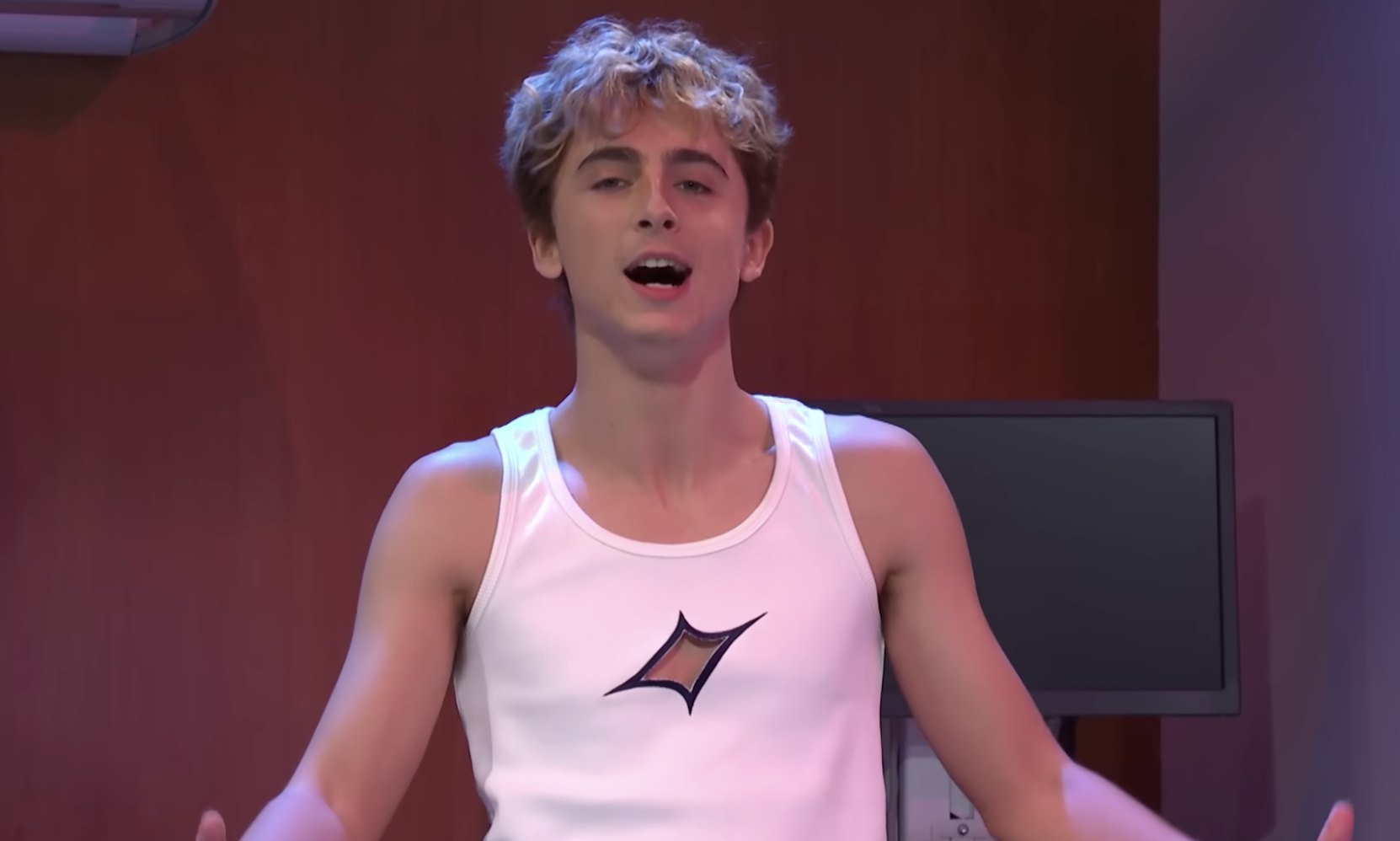 Watch Timothée Chalamet transform into Troye Sivan - Attitude