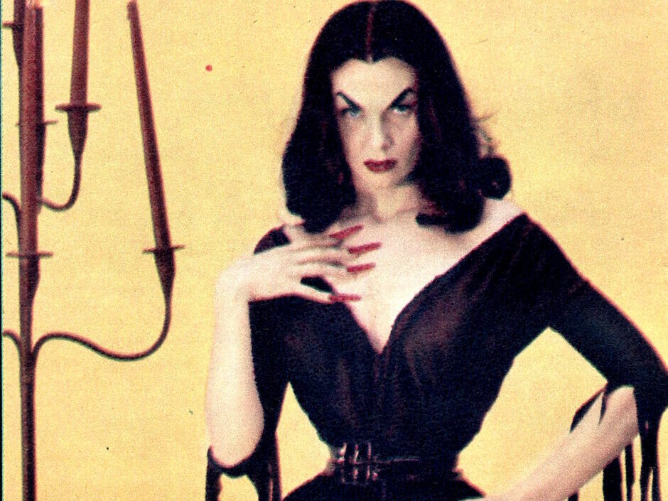 Picture of Vampira from TV Guide Pittsburgh (July 17, 1954)