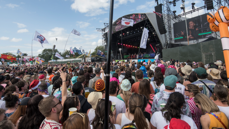 Sugababes crowds at Glastonbury