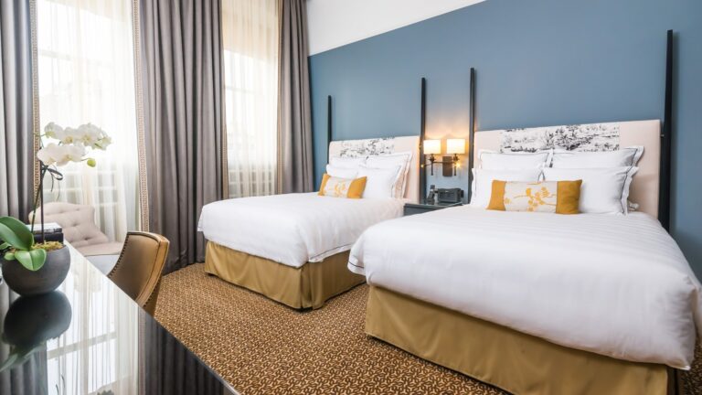 A twin room at The Gainsborough Bath Spa (Image: Provided)