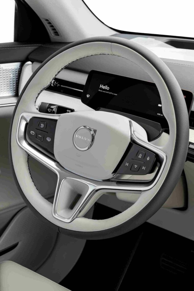 The Volvo EX90