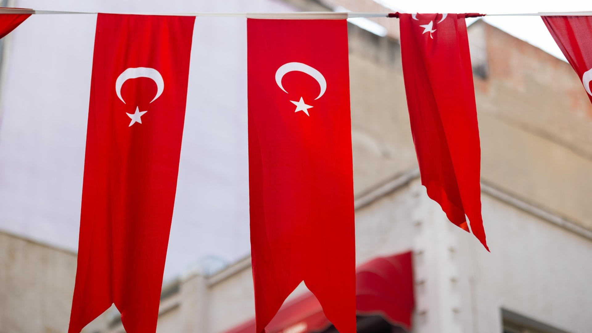 Turkish flag bunting