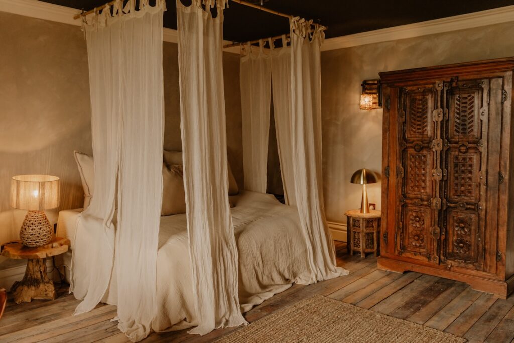 a bedroom at the dreaming