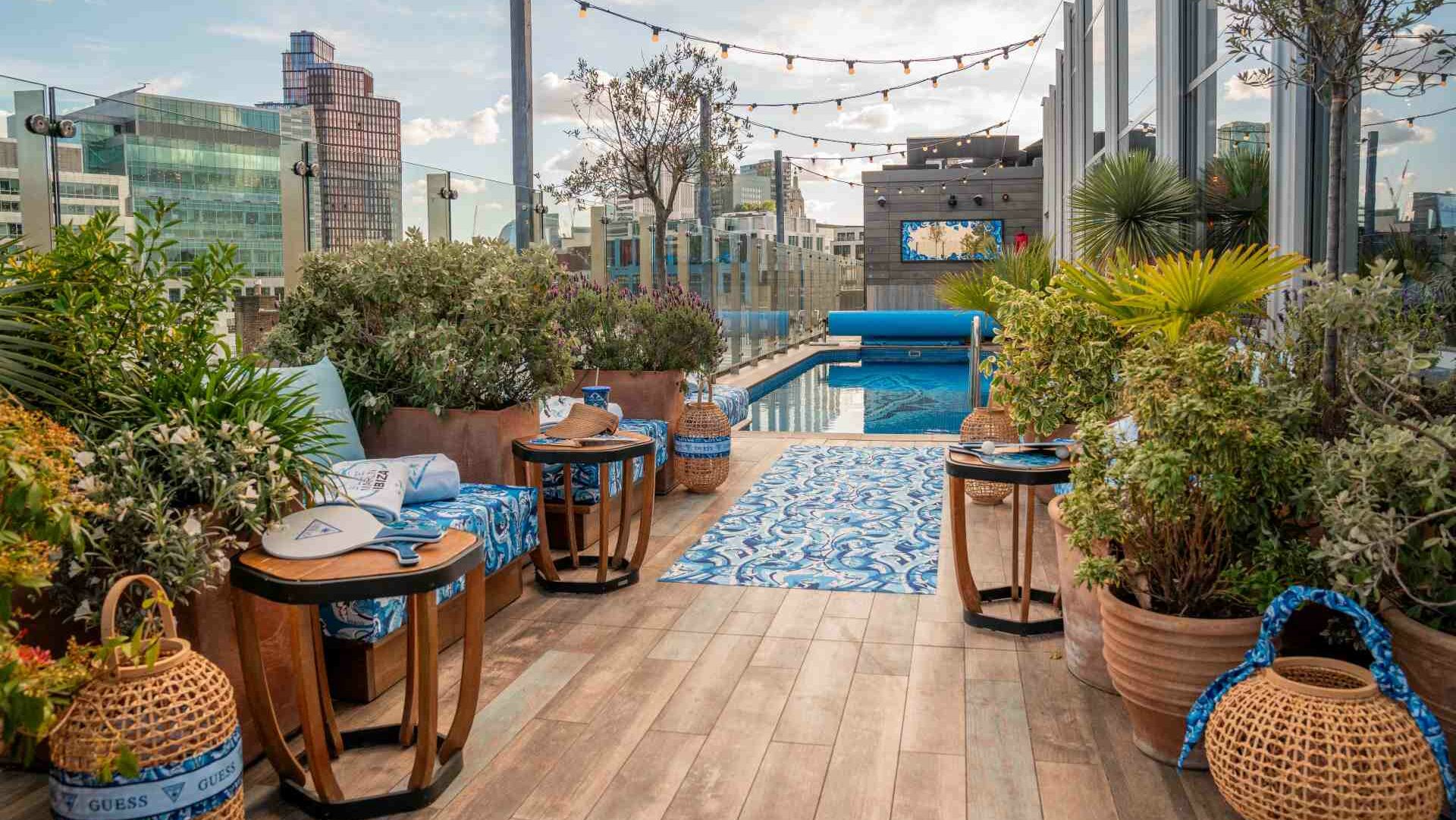 View of the rooftop pool of Virgin Hotels Shoreditch