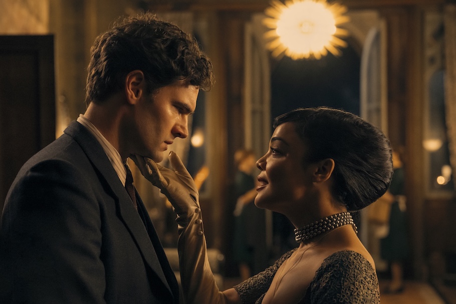 Tom Bateman (George Tessman) and Tessa Thompson (Hedda Gabler) in HEDDA starring closely in each others eyes