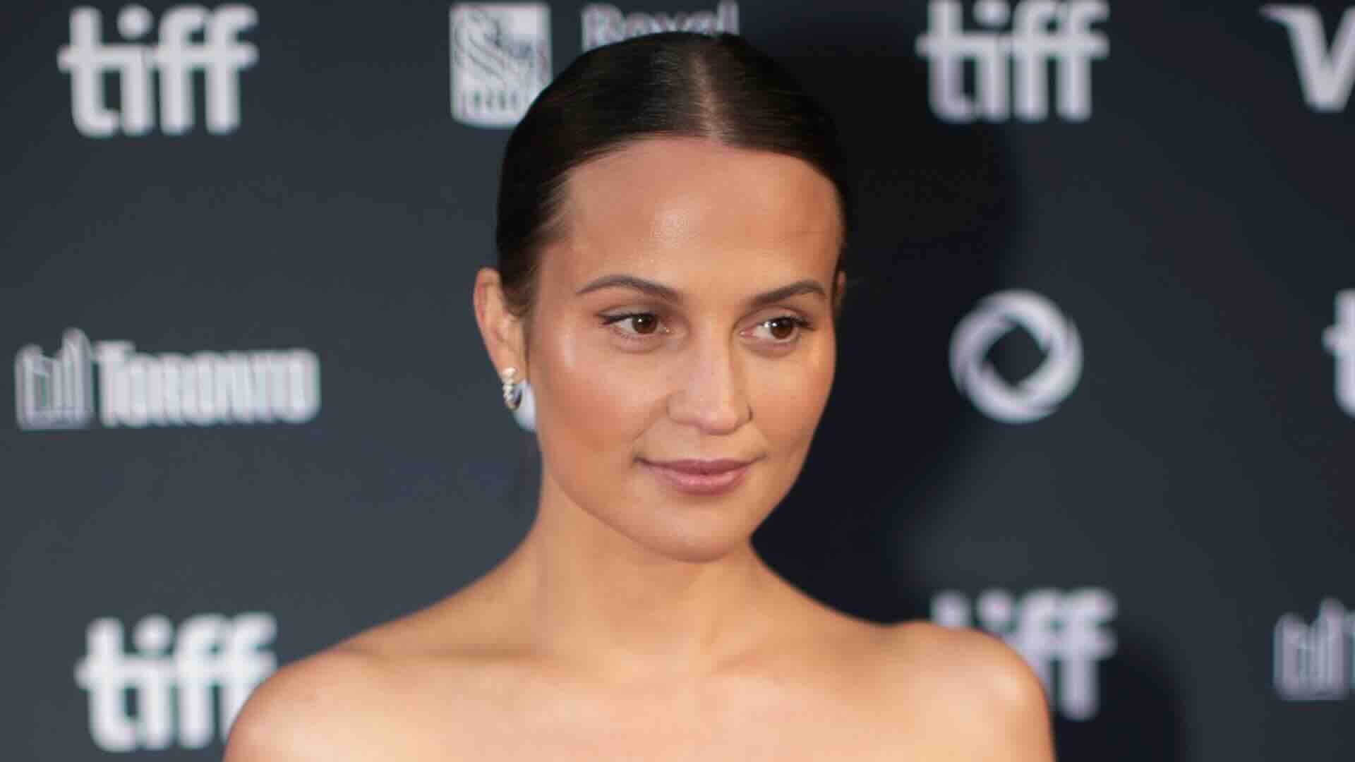 Alicia Vikander