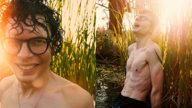 Simon Amstell topless