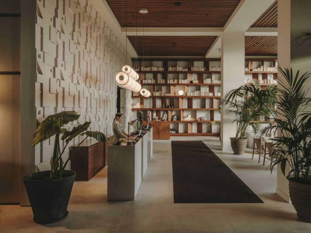 Hotel lobby of the Sabátic Sitges hotel