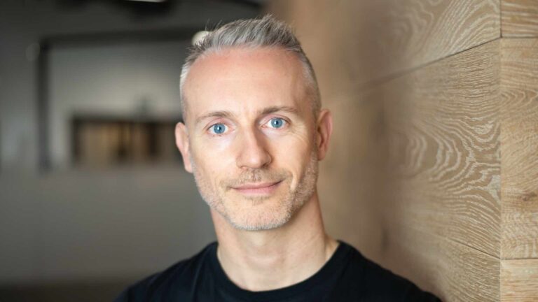 Chris Dunne headshot