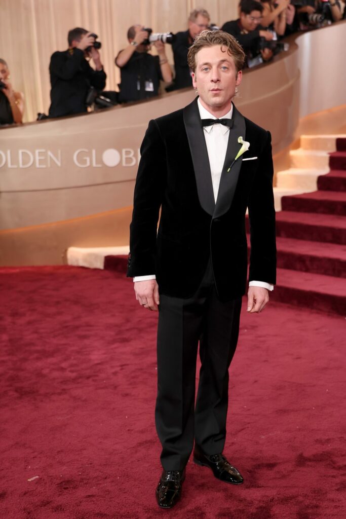 Jeremy Allen White attends the 83rd annual Golden Globe Awards 