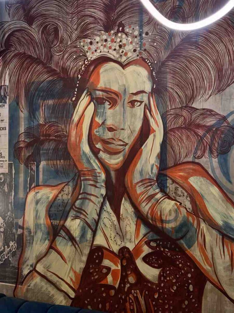 Zsarday painting at the Black Cap