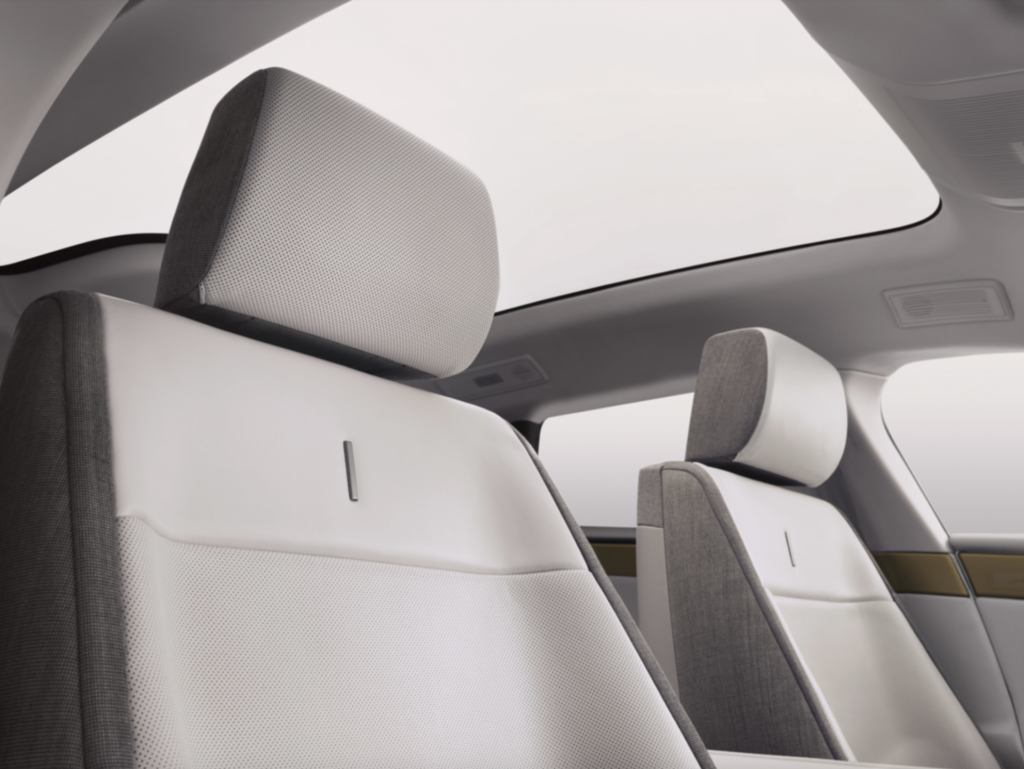 Jaguar Type 01 interior